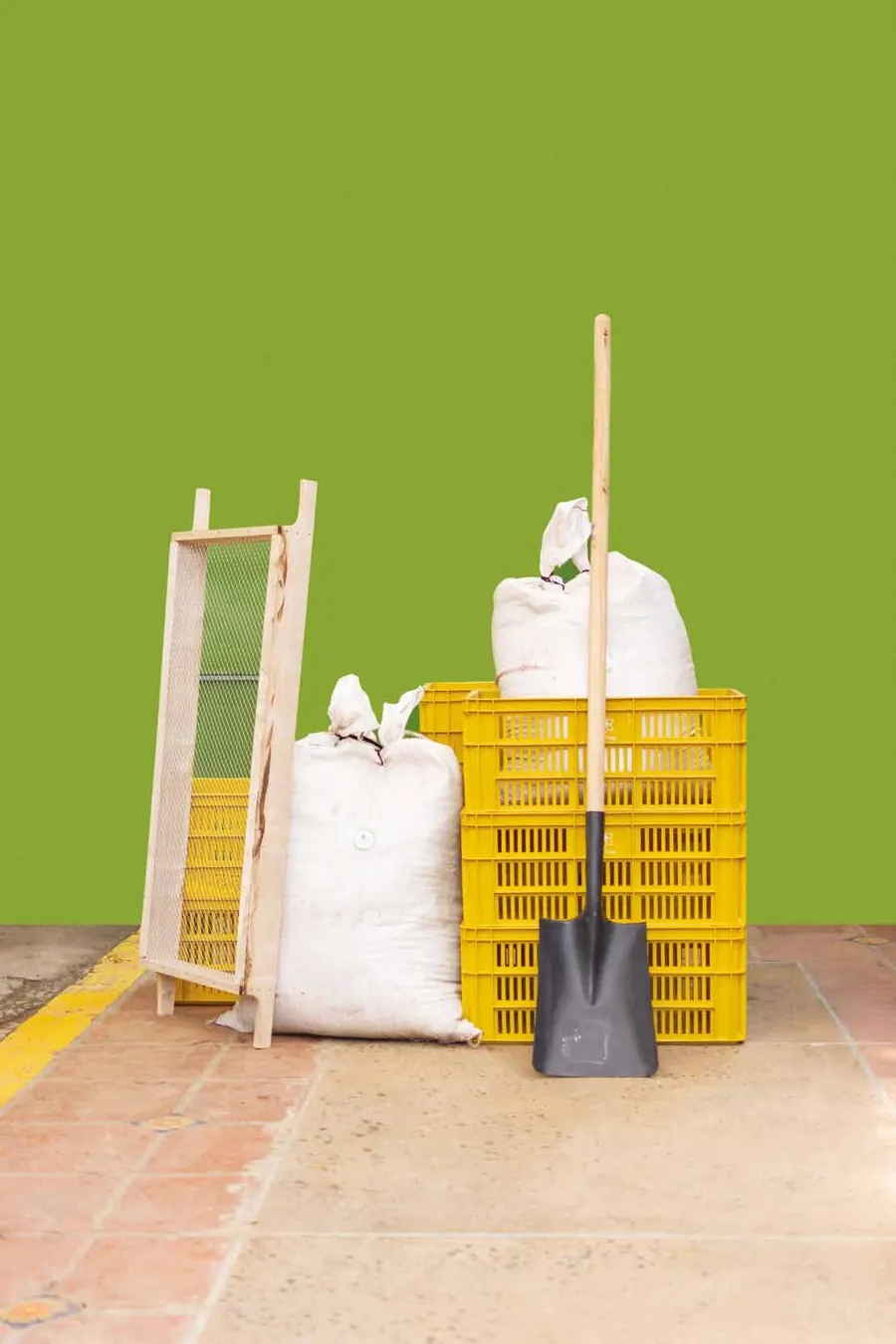 Kit de compostaje con balde, costal, pala y caja